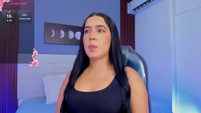 Amy Leah online show from April 29, 1:47 pm