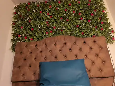 Sasha Sexxx1 online show from March 23, 8:04 pm