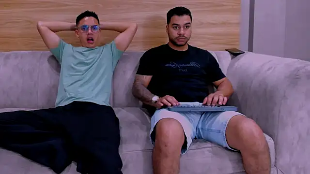 4ndrees  online show from December 19, 2:20 pm