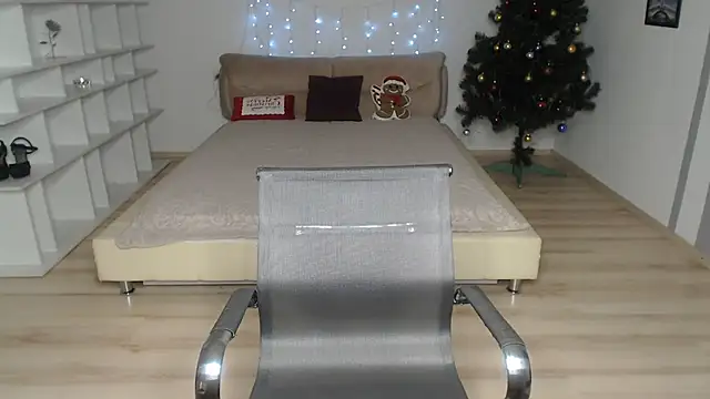 DianaOlsens online show from January 8, 1:04 pm