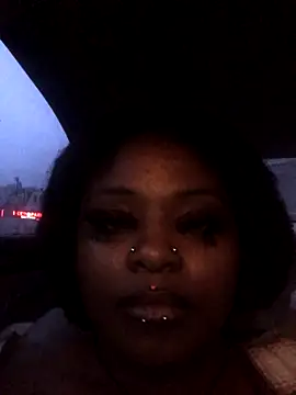 Dusaa  online show from December 13, 9:43 pm