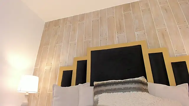 sofiaivanova online show from March 30, 4:34 am