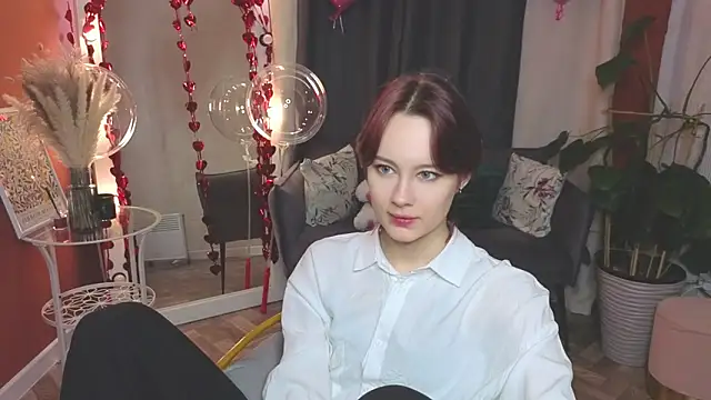 Annie Way online show from February 12, 9:11 am