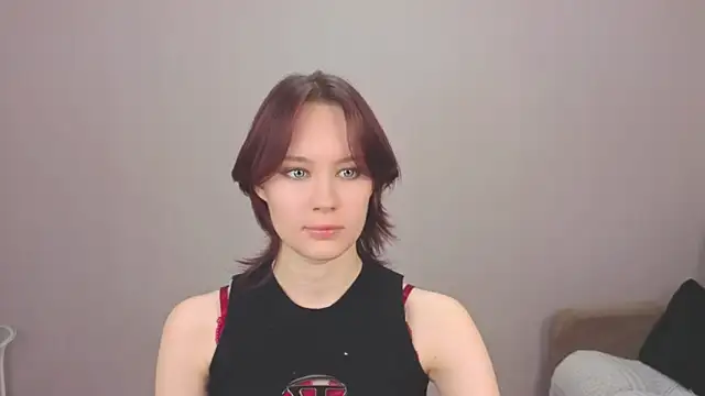 Annie Way online show from November 29, 1:15 pm