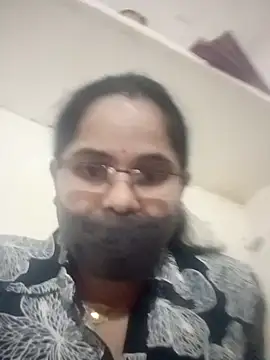 nisha sexi online show from February 2, 8:13 am