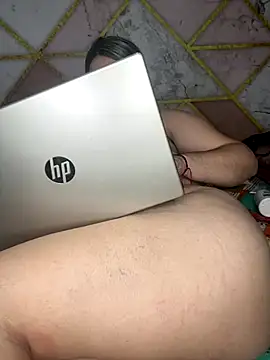 Amira Malia online show from December 19, 2:31 pm