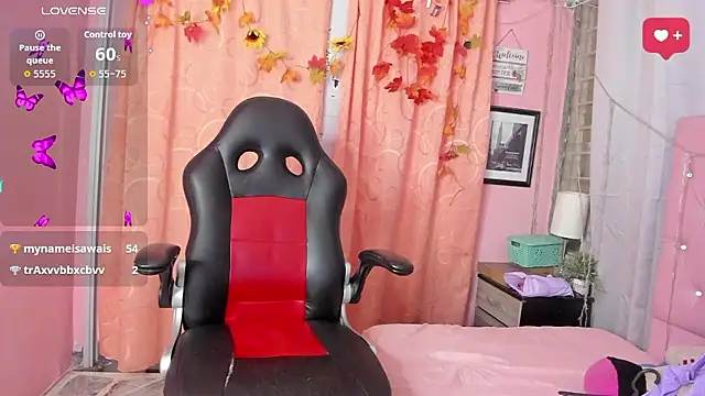 NaylaAbadi online show from January 14, 2:33 pm