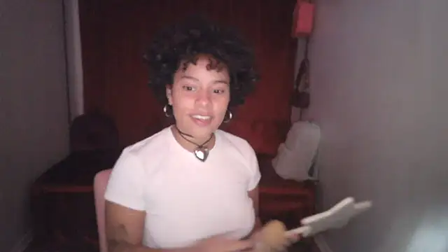 PrettyLittleProblem online show from November 12, 4:05 pm