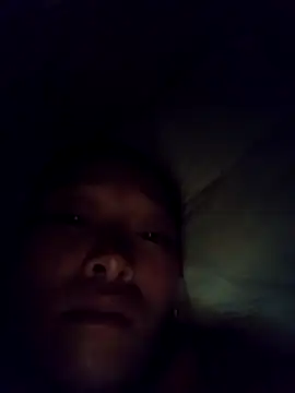 girl-hot2x online show from November 22, 7:05 pm