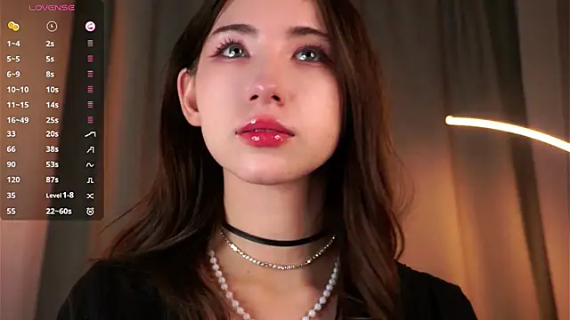 NanceeWestaway online show from December 17, 3:27 pm