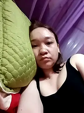 LynkLyy2k online show from December 2, 8:00 pm