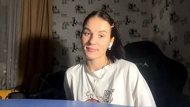 Snapshot of AliciaCapehart chatting on December 1, 3:04 pm AliciaCapehart online show from December 1, 3:04 pm