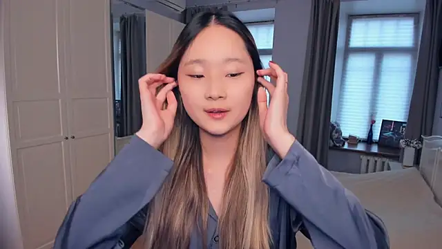 JadaShires online show from November 15, 10:16 am