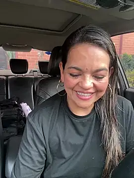 tasha velvet online show from May 5, 7:50 pm