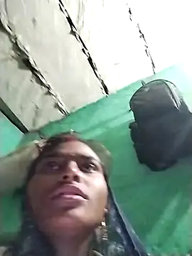 Big Lovexx online show from December 4, 6:30 pm