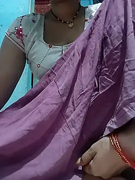 beutiful hot online show from May 22, 8:07 pm
