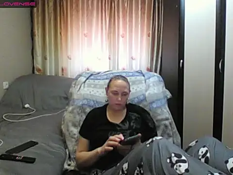 JenniDeep online show from March 17, 11:03 am