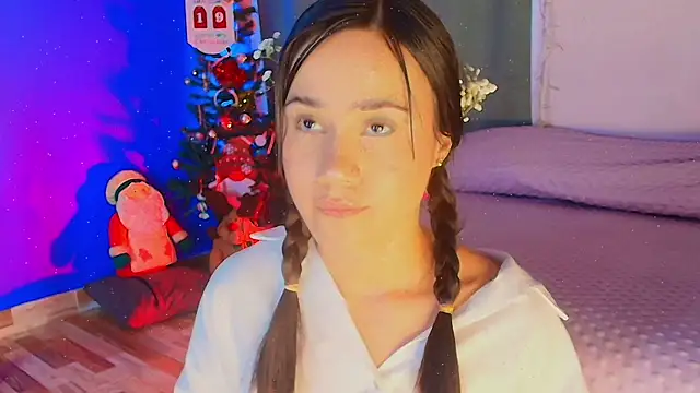 lizzy kane online show from December 22, 8:34 pm