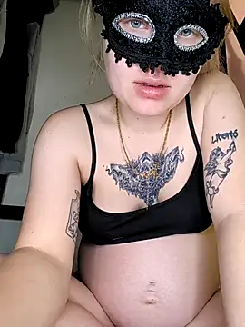 secretcouple 00 online show from June 14, 1:00 pm