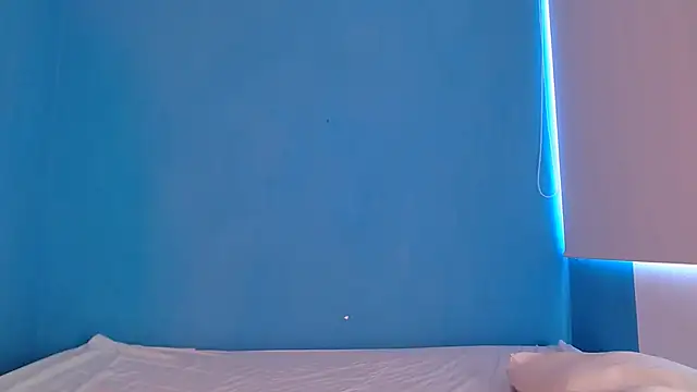 Amira Moon  online show from November 22, 12:19 pm