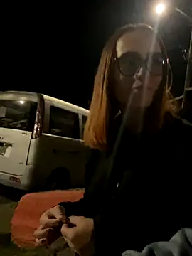 nahoval dania online show from November 15, 4:57 am