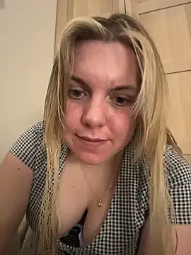 Nallinee online show from November 27, 10:56 pm