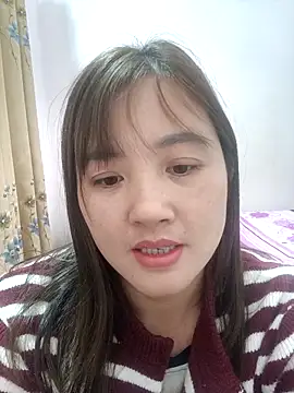 Little-Red123 online show from November 30, 4:05 am