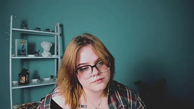 lika pop online show from November 23, 9:44 am