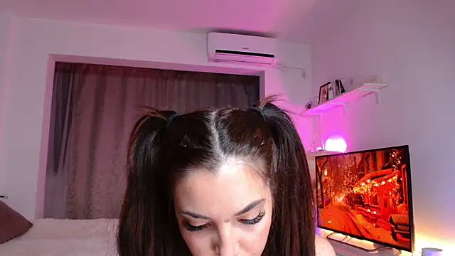 MiraDelynn online show from November 22, 10:12 pm