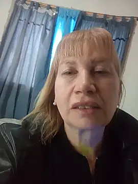 SexyMilf1211 online show from June 14, 3:01 pm
