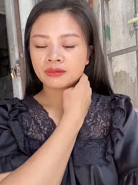 sara-xx online show from November 15, 3:18 am