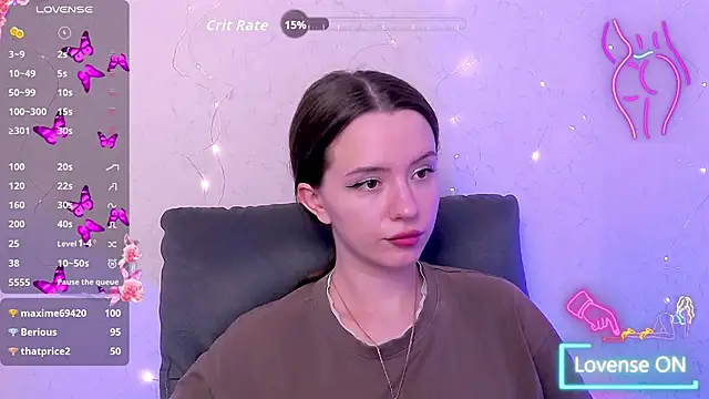 BellaVelure6767 online show from May 17, 2:11 am