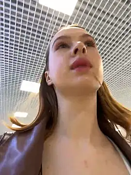 hani obsessed online show from March 28, 11:54 am