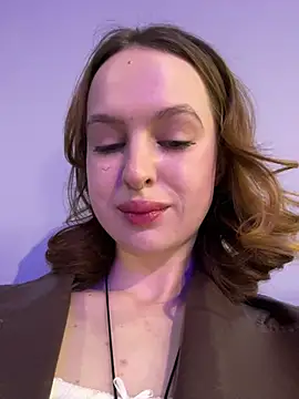 hani obsessed online show from April 14, 11:10 am