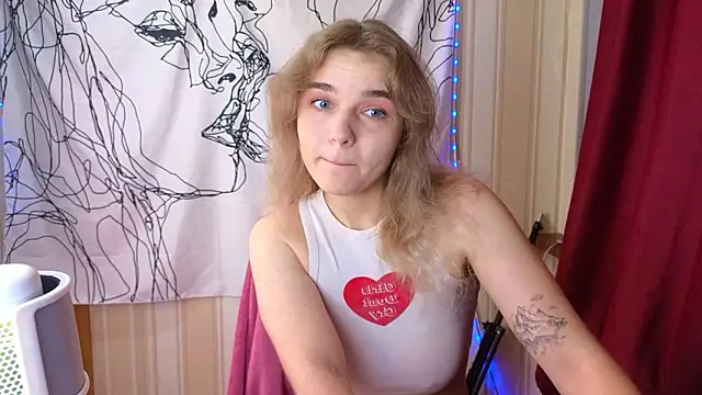  EricaWinterr  online show from March 1, 4:50 pm