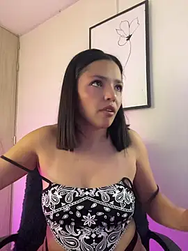 LaraDanverss online show from April 12, 9:28 pm