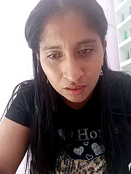 CarolinaNavas33 online show from March 25, 9:06 pm