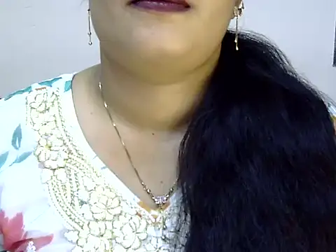 Muskan Jha online show from June 23, 1:20 pm