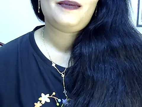 Muskan Jha online show from July 12, 2:07 pm