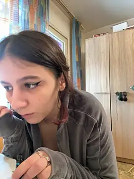 ivybabby online show from February 18, 12:37 pm