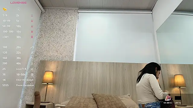 mature eva1 online show from April 8, 11:12 am