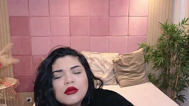 SpicyCarlaXX online show from February 18, 7:24 pm