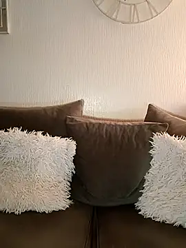 Nova-WiseX online show from December 5, 6:31 pm