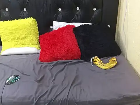 ButtcheeksXX online show from November 30, 7:29 pm