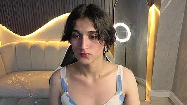 zoe tp online show from December 5, 8:32 pm