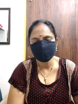 Queen-Neha online show from February 25, 3:32 pm