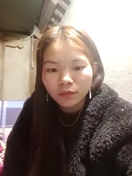 yu-zhen online show from February 4, 3:04 pm