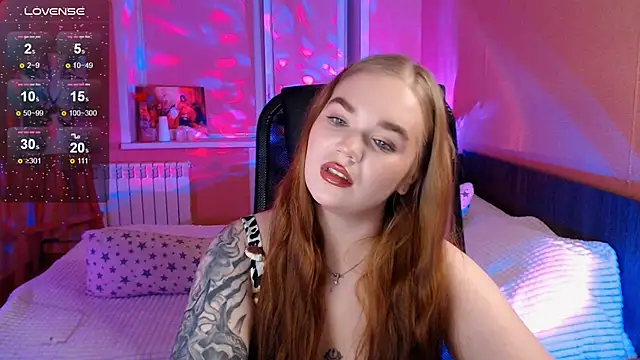 EmiRisse online show from November 25, 2:41 pm