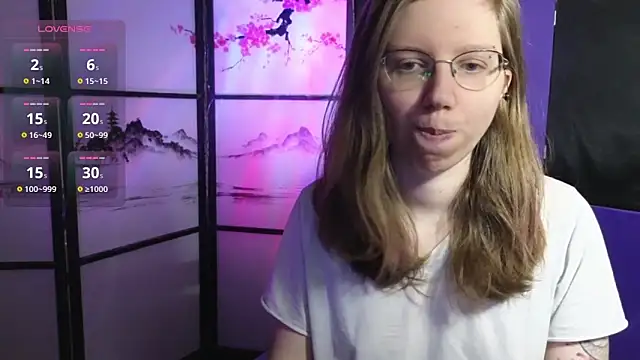 scarlettsrose online show from June 15, 8:25 am