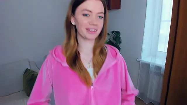 AngelesBenitz online show from January 14, 7:35 am